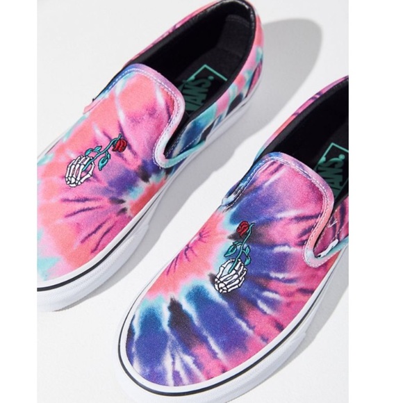 vans tie dye slip on shoes